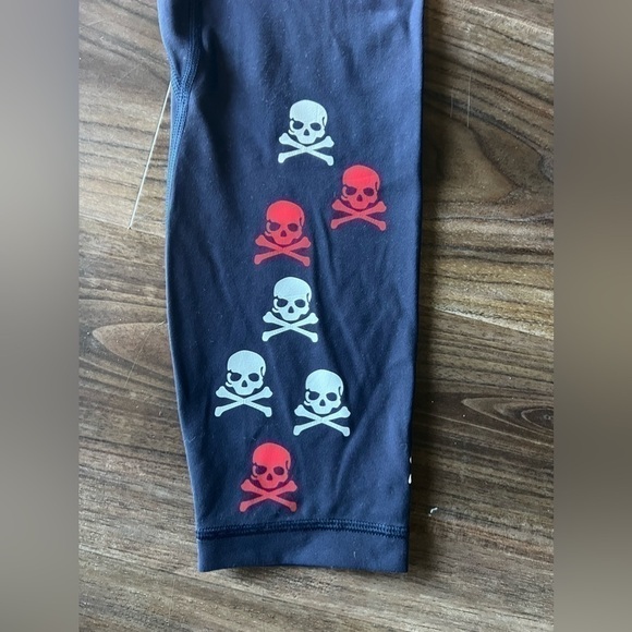 Lululemon Athletica - Picture 5 of 7